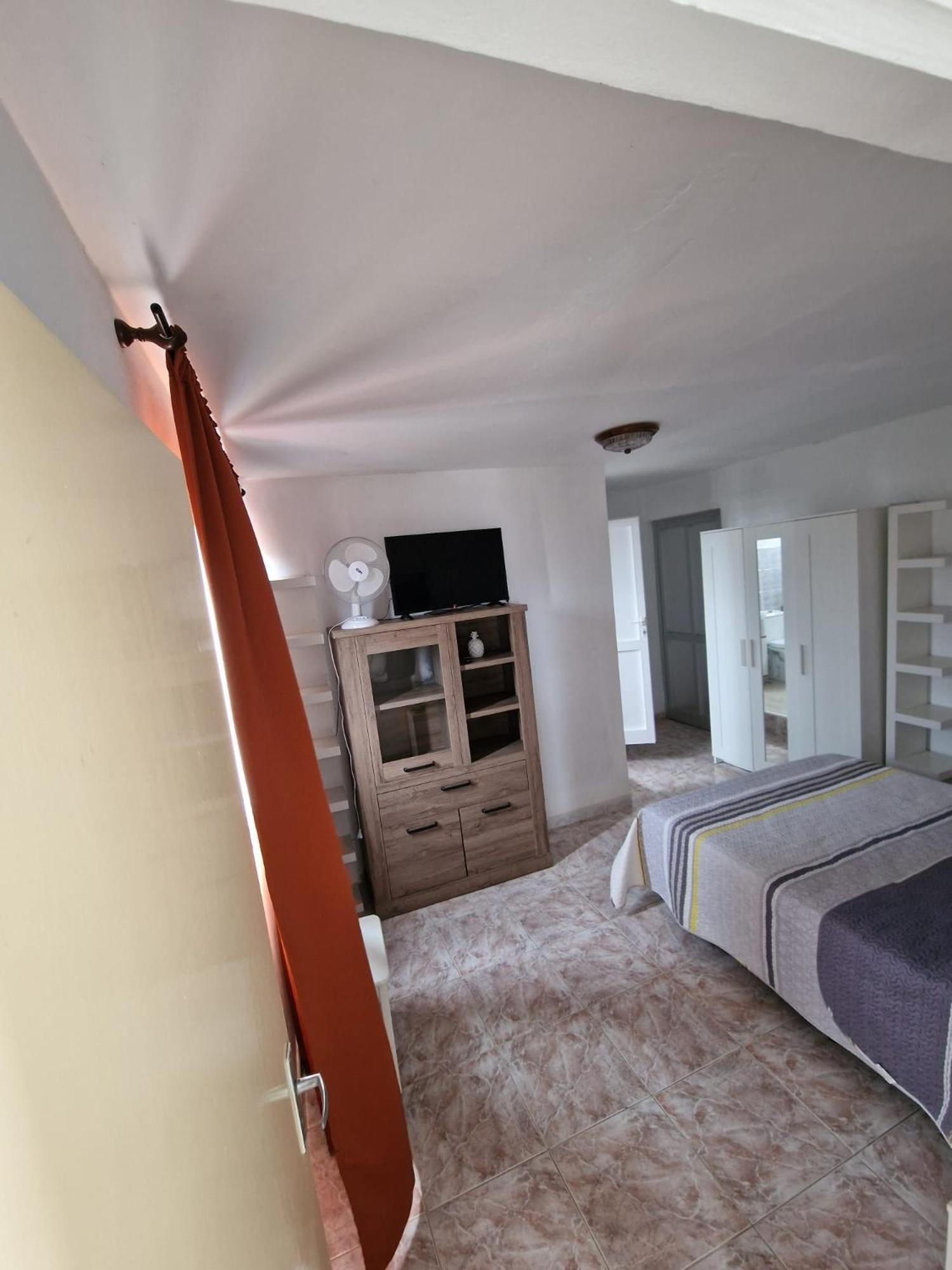 Apartamento La Roca Con Buena Ubicacion プエルト・デ・ラ・クルス エクステリア 写真